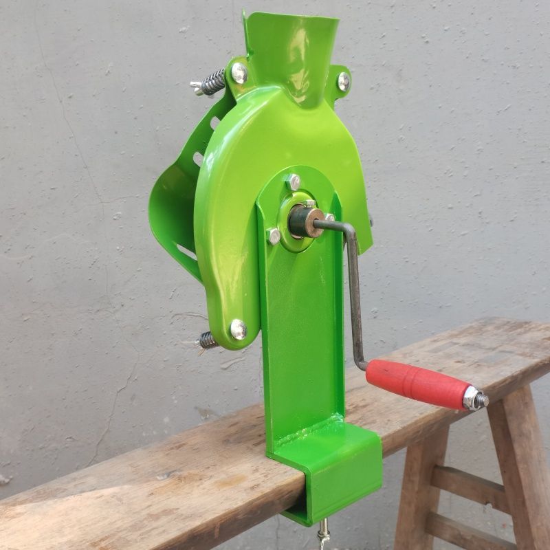 Hand Crank Corn Thresher Mini  - đánh giá và giá Corn Sheller Machine